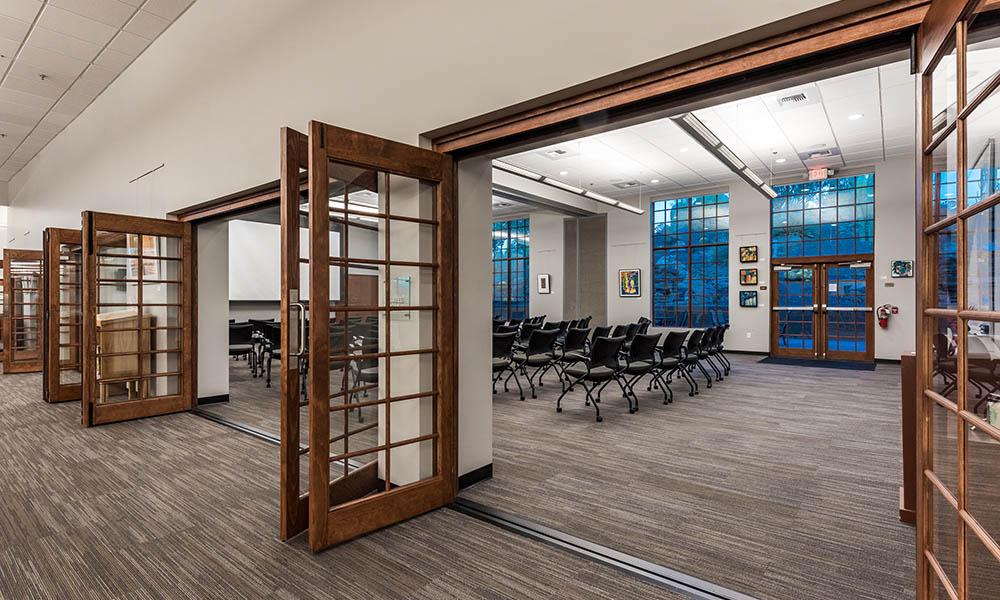 Desert Foothills Library meeting rooms