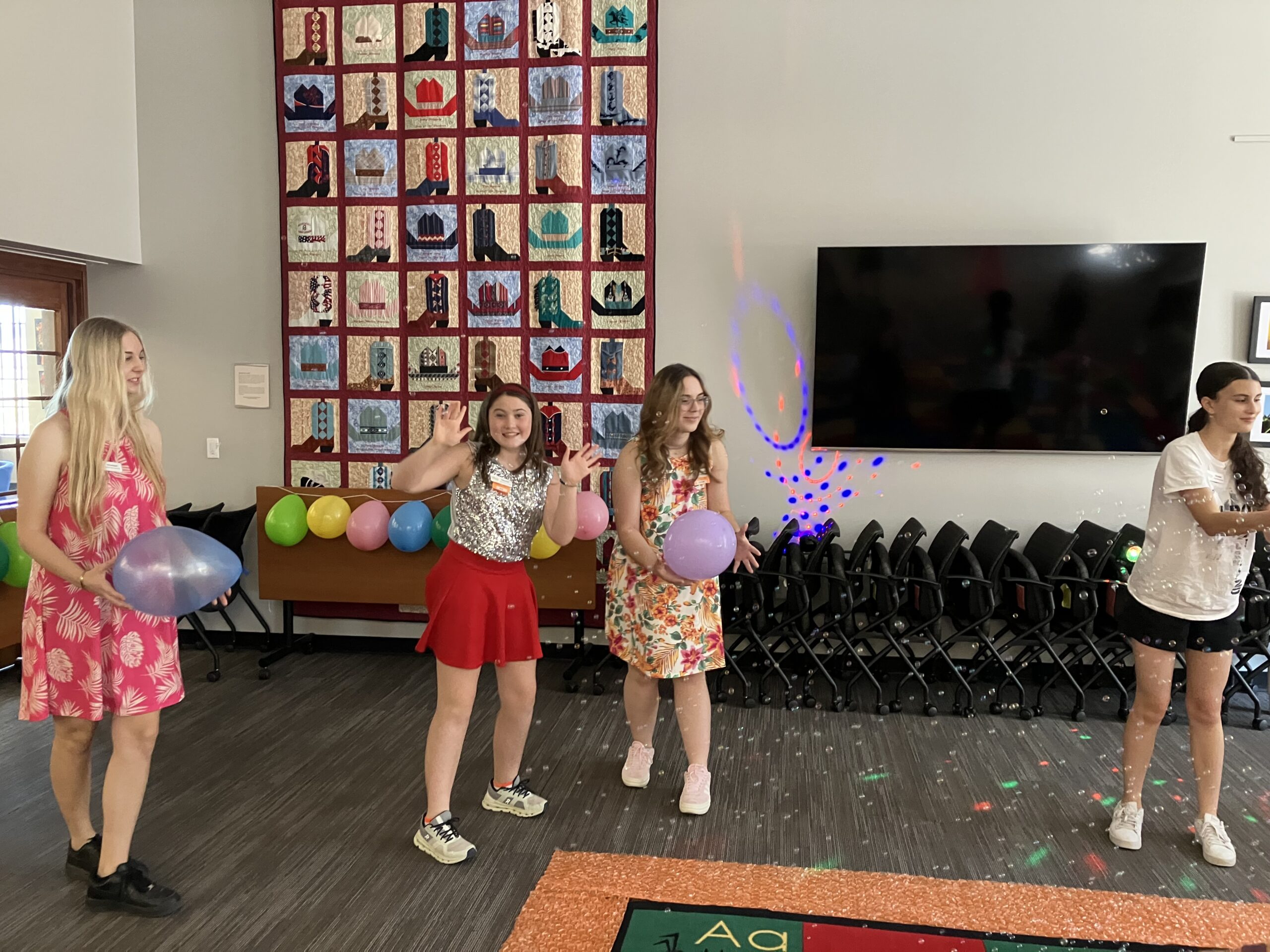 BabyBall6 Teen volunteers at the desert foothills library